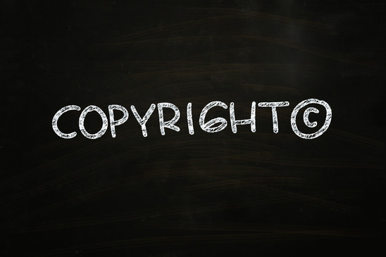 Copyright-Droit d'Auteur